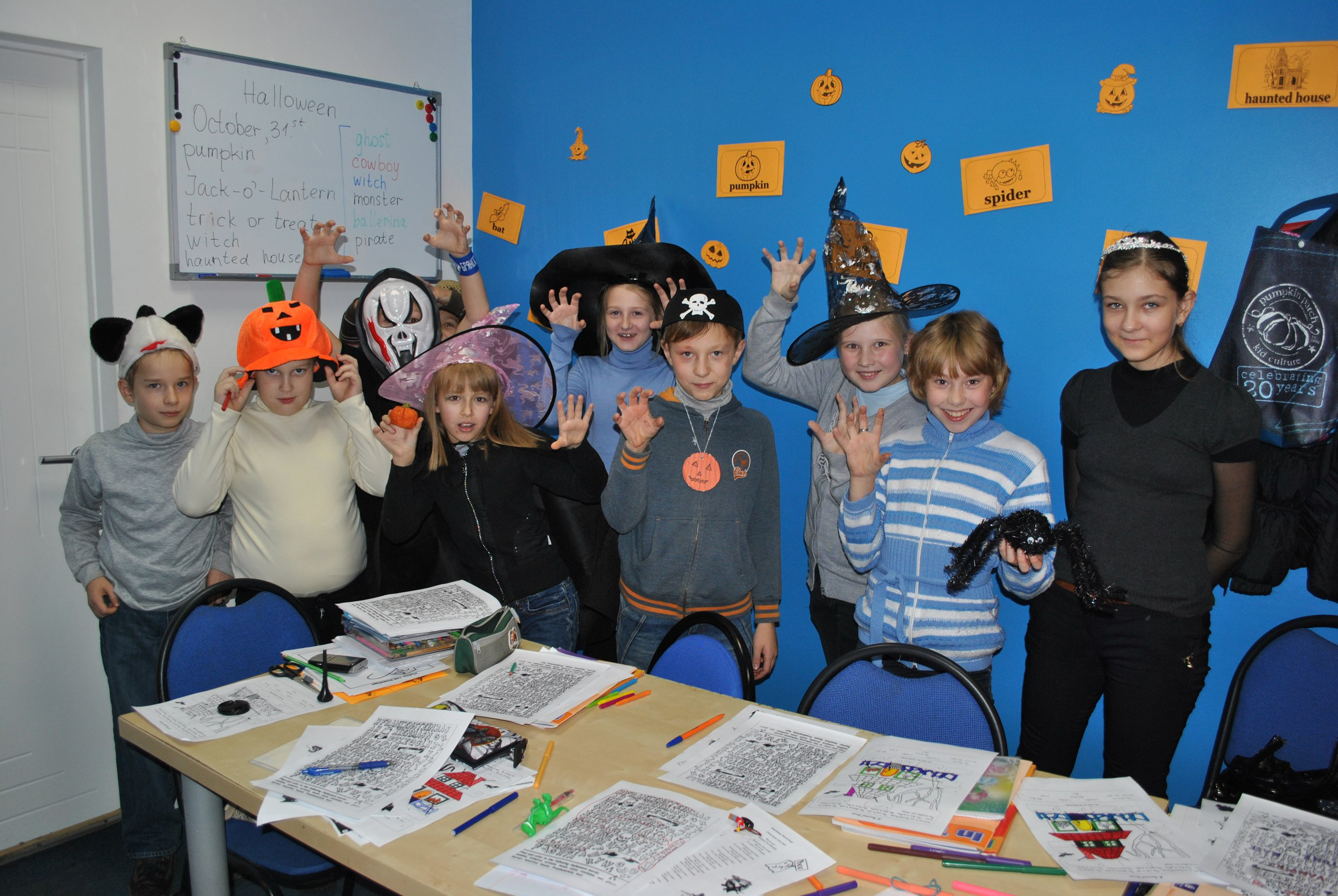 Алекандра в группе